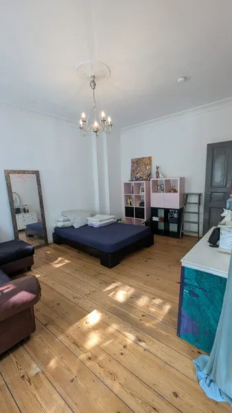 AB SOFORT! Befristet auf 3 Monate 1-Z-Wohnung in Neukölln — photo 1